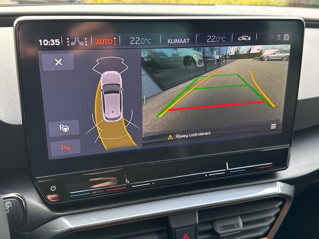Cupra Leon 1.5 etsi 150pk dsg | camera | led | navi | 18 inch | rijklaar in