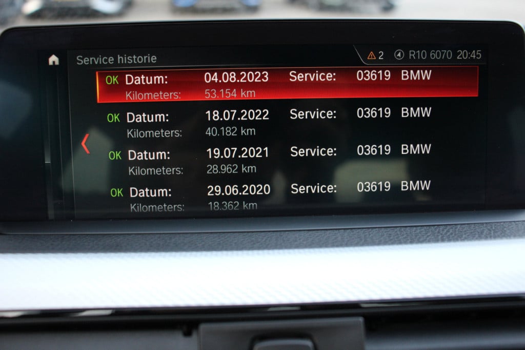BMW 3-serie 320i xdrive m sport edition | dealer onderhouden
