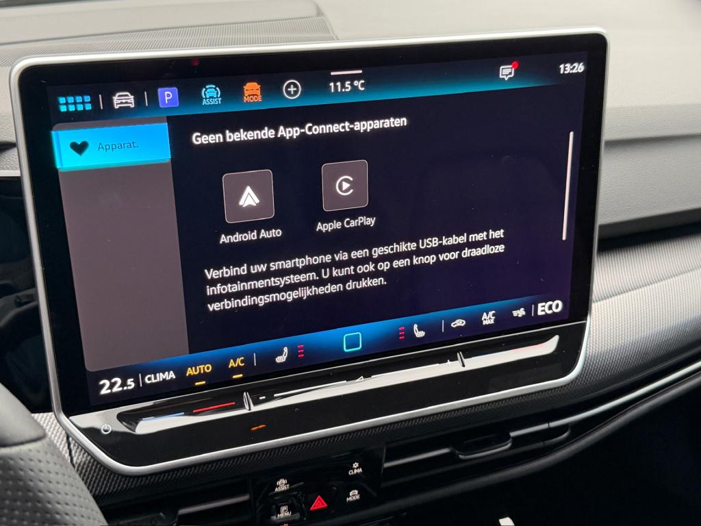 Volkswagen Golf 1.5 ehybrid gte | black style | iq light | camera | head-up