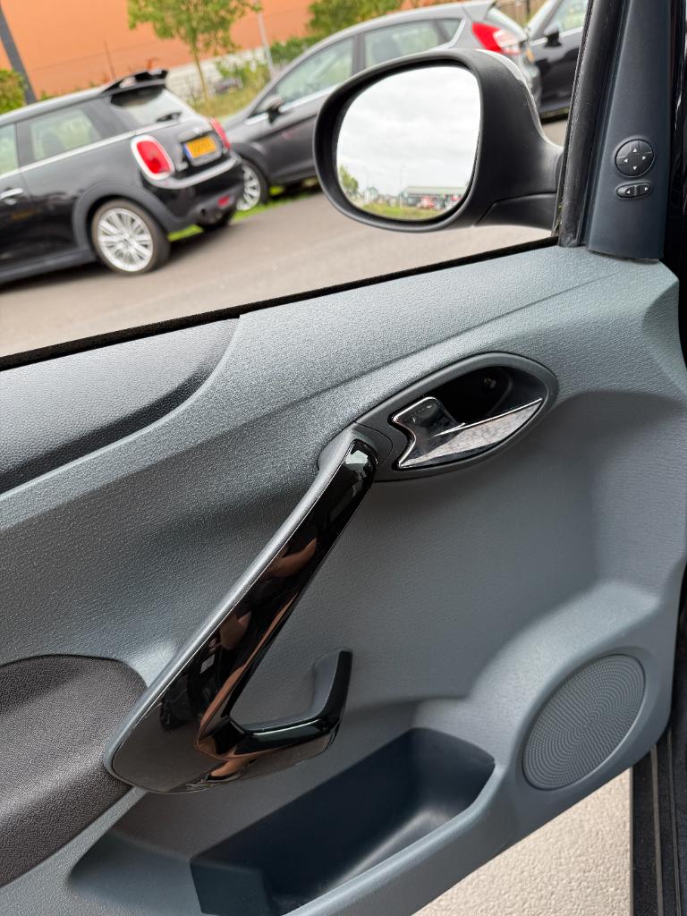 Ford KA 1.2 metal - airco - lage kmstand