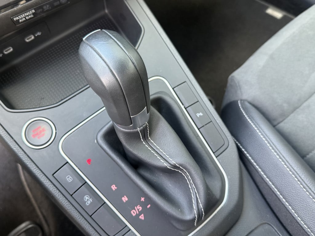 Seat Ibiza 1.0 ecotsi style business connect 5-drs