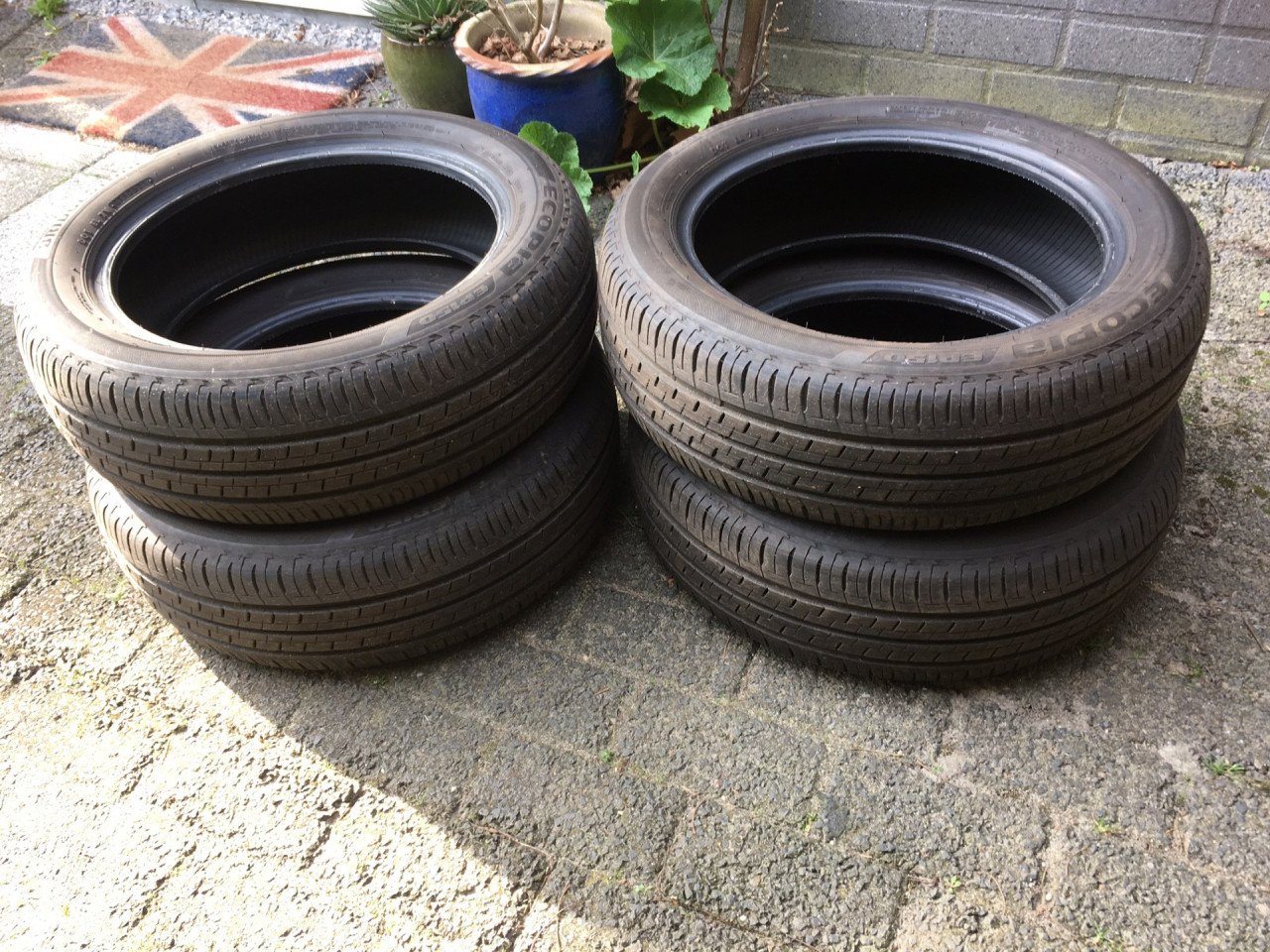Bridgestone Ecopia EP150 185/55R16 83V