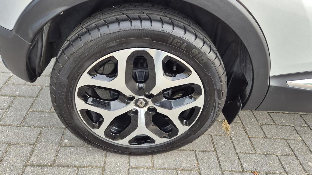 Renault Captur 1.2 tce intens | led | automaat | cruise | airco | camera | 