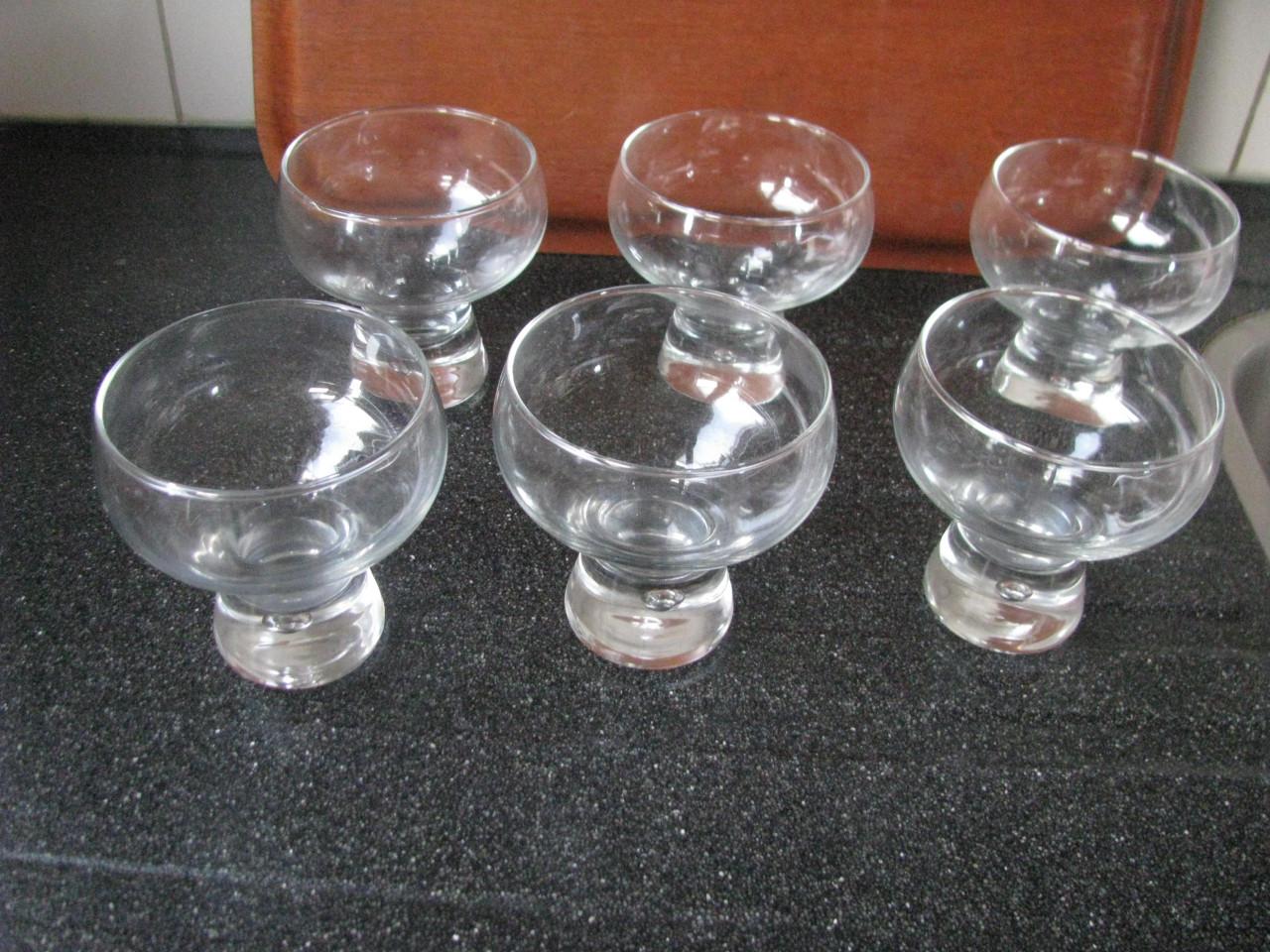 Dessert schaaltjes.
