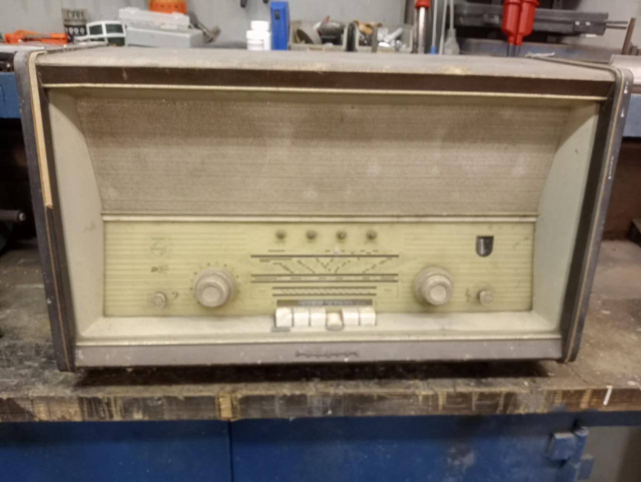Oude radio