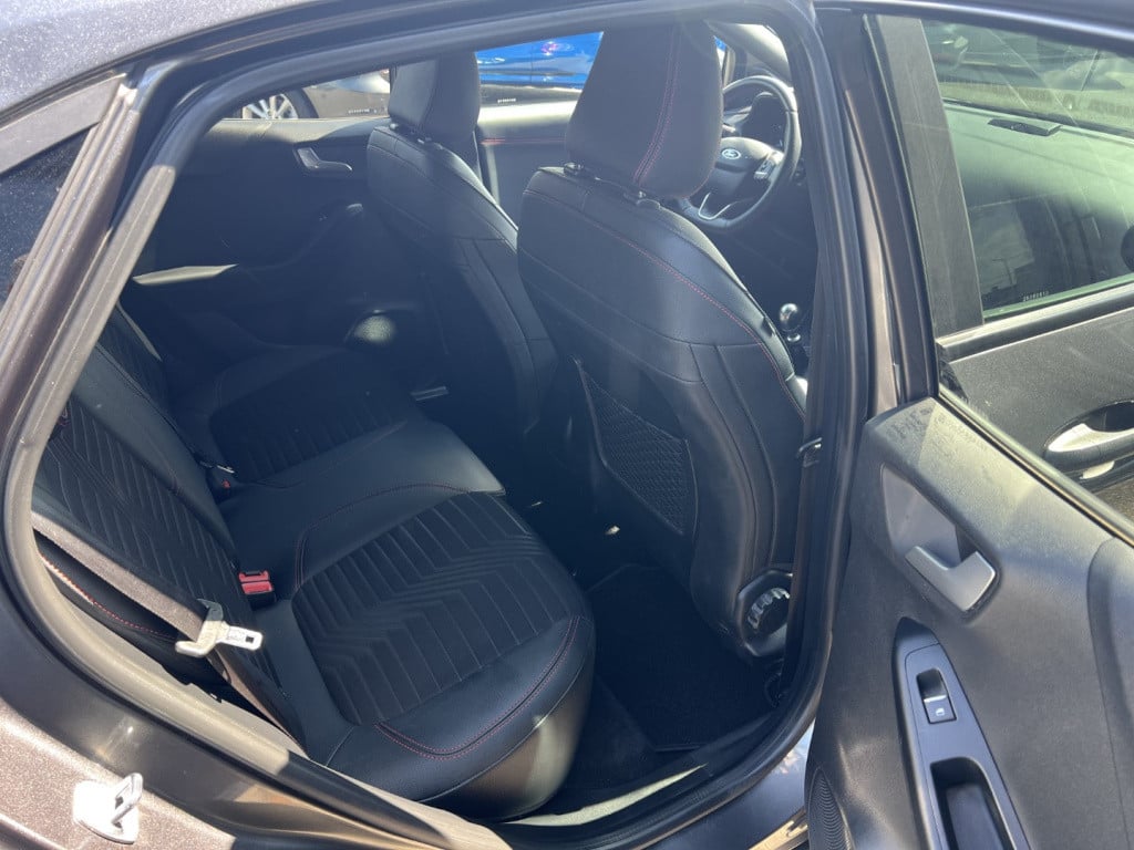 Ford Puma 1.0i ecoboost hybrid 125pk st-line x , trekhaak