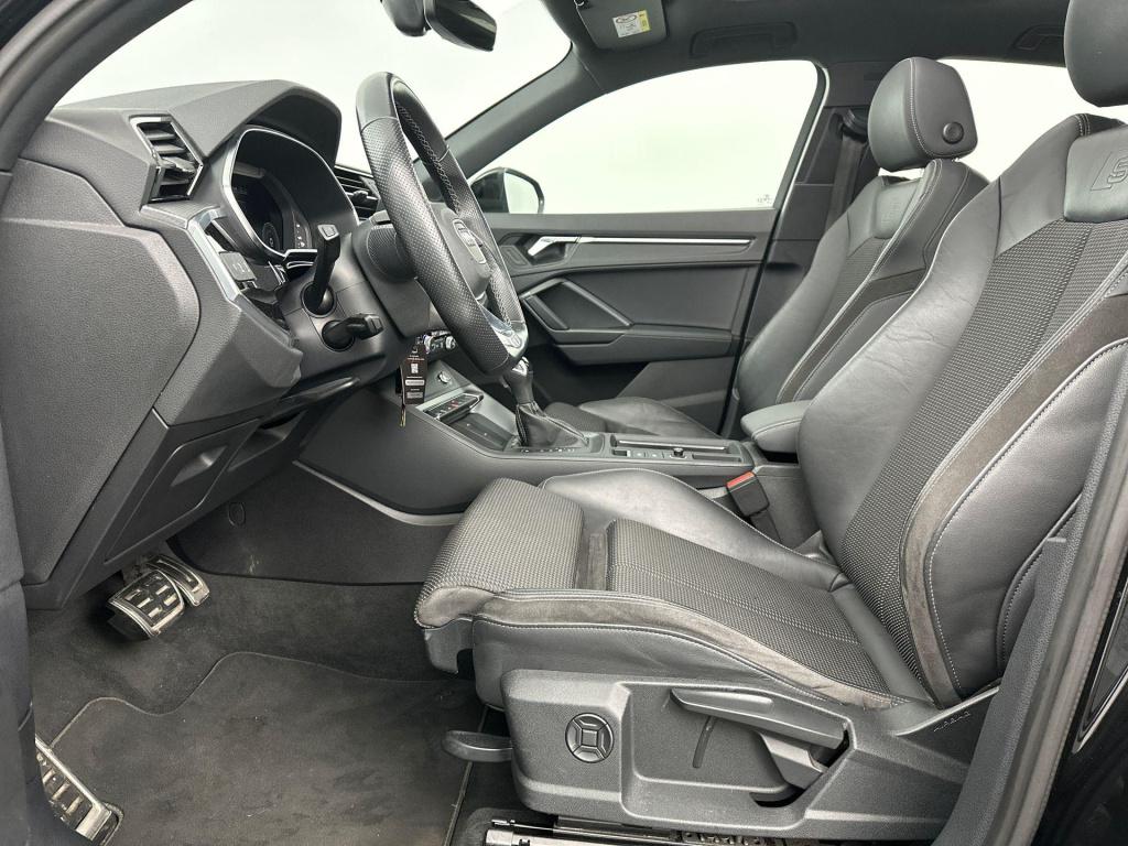 Audi Q3 sportback 45 tfsi e s-line pano camera acc lane
