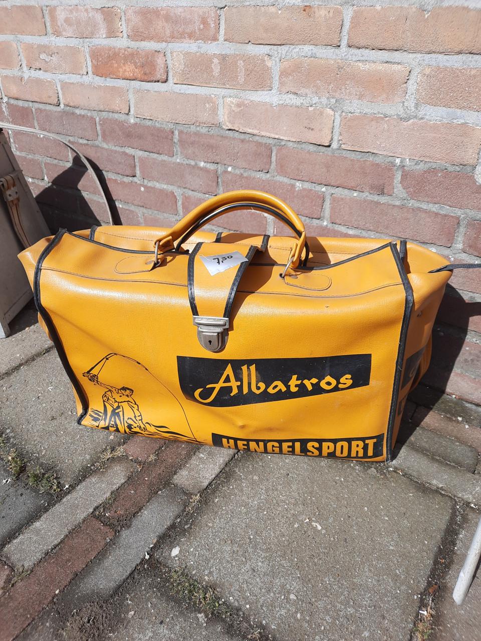 Viskoffers en Albatros vistas te koop