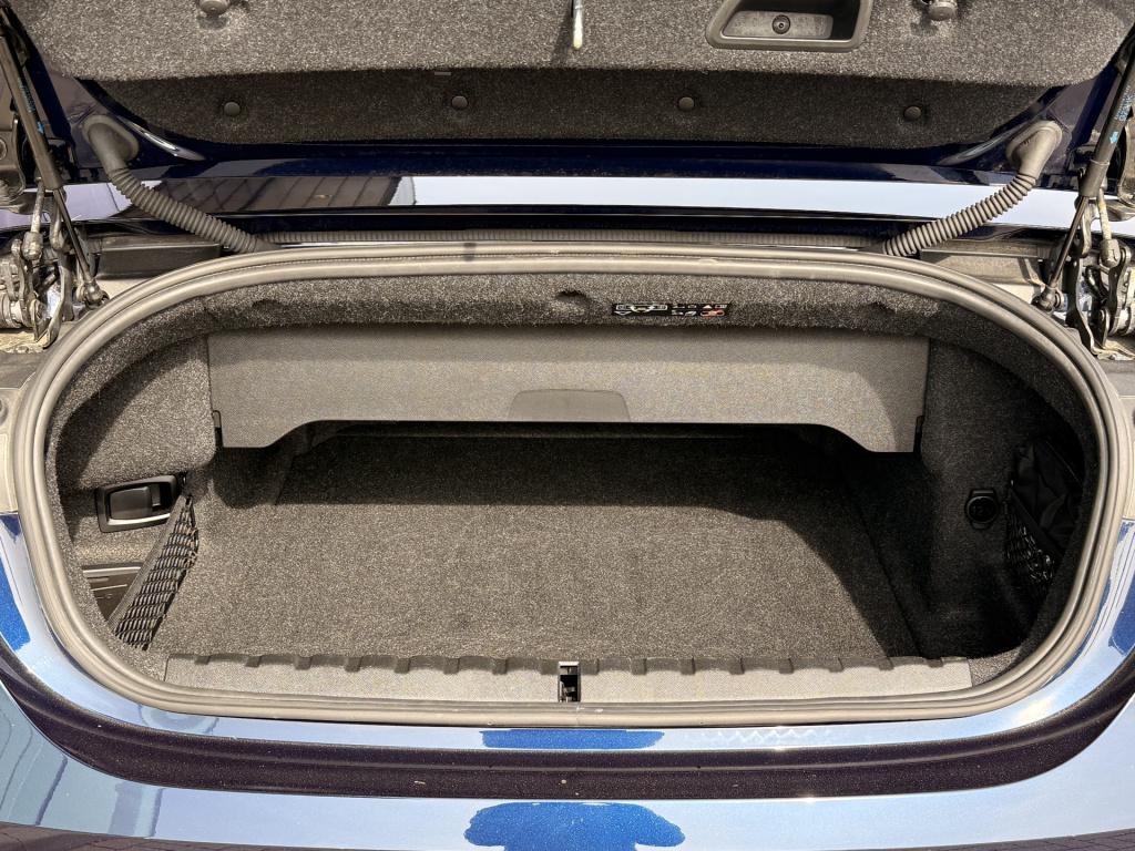 BMW 4 Serie cabrio m440i xdrive | head-up | harman/kardon | leder | 360 cam