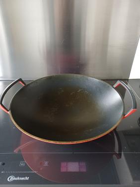 Wok le creuset