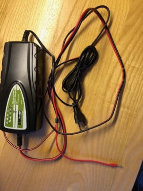 Acculader 12 V