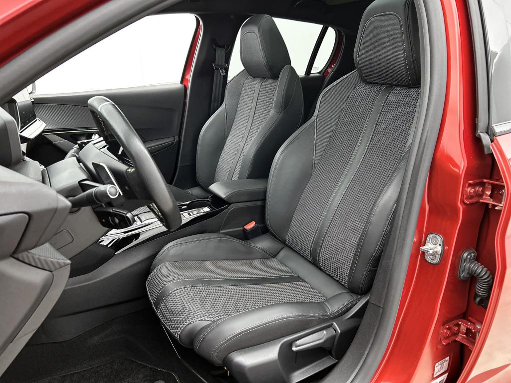 Peugeot 208 100 pk automaat gt | rijklaar | panoramadak | achteruitrijcamer