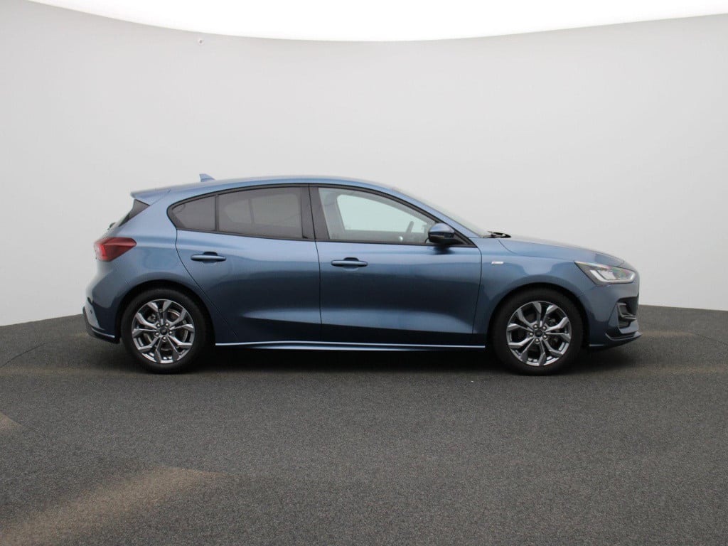 Ford Focus 1.0 ecoboost hybrid st-line