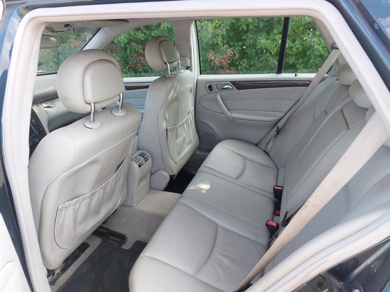 Mercedes c 200 compressor bj 2002 1000 euro