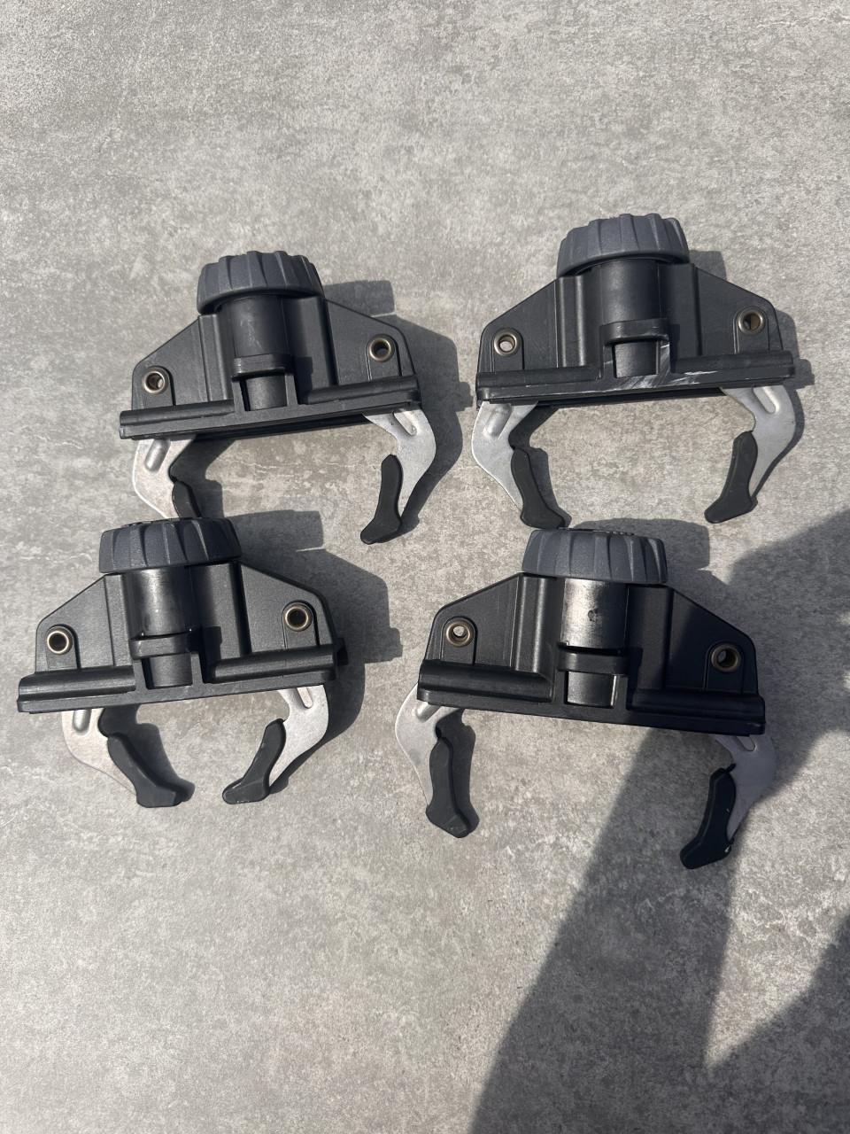 Thule dakkoffer Pacific 200 met fastgrip systeem/ 410 L