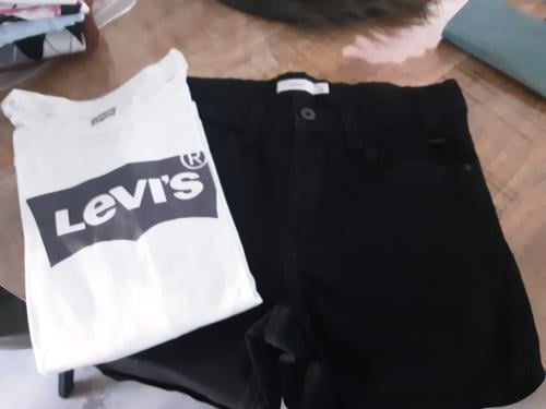 Mooie only korte broek 152 en Levis shirt 152