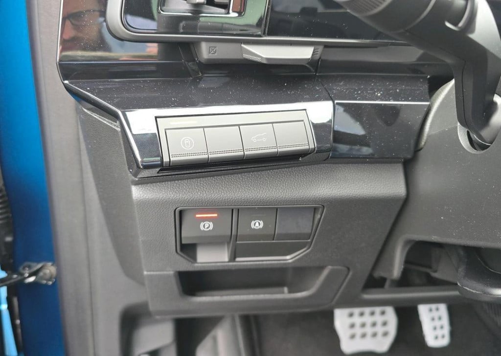 Renault Austral 1.2 e-tech full hybrid 200 iconic esprit alpine harman/kard