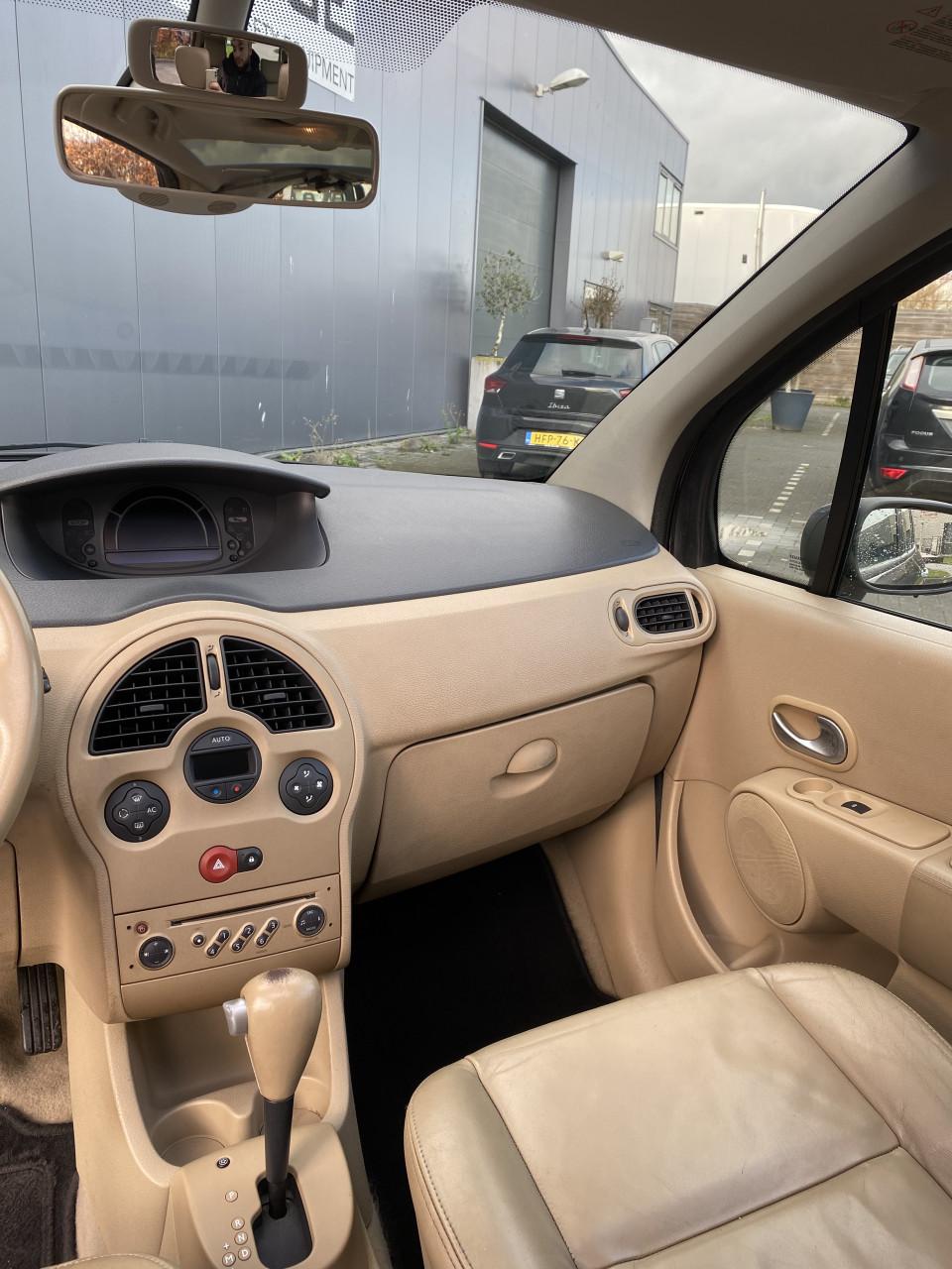 Renault Modus 1.6 16V AUT 2005 Zwart | AUTOMAAT | NAP