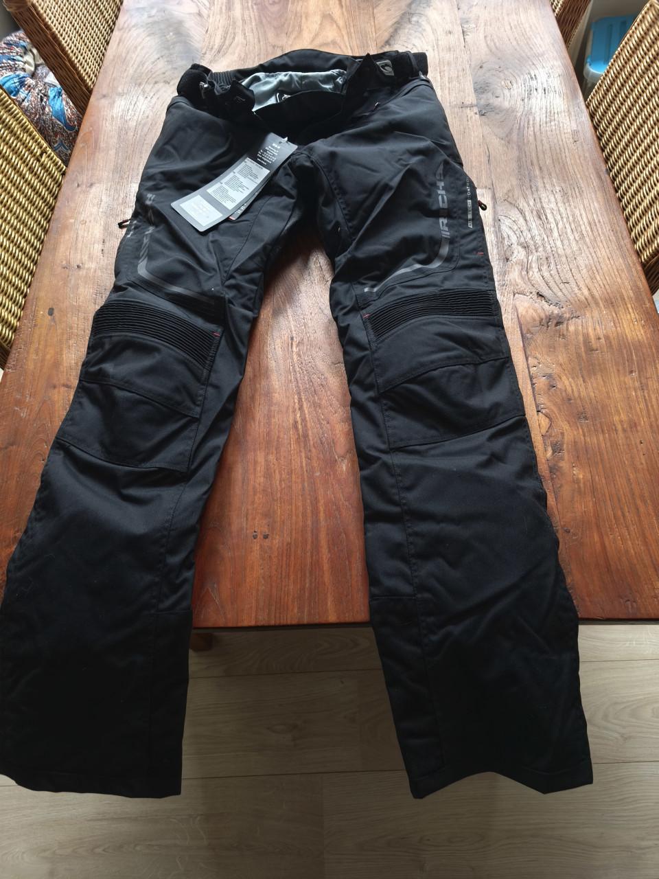 Te koop aangeboden Richa 2 delig Motorpak (heren)