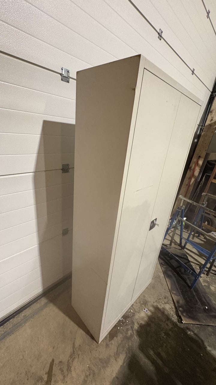 Draaideurkast archiefkast dossierkast