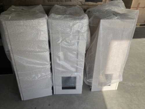Nieuwe keukenelementen KeukenMaxx: 3 x bovenkastjes en hoekkast