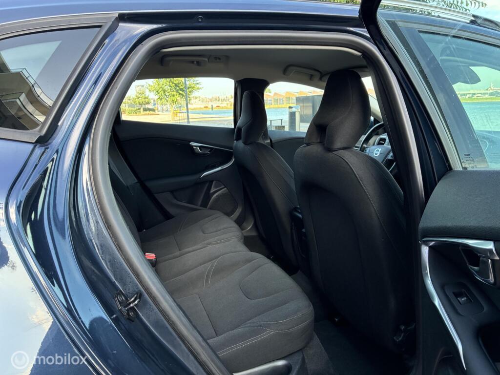 Volvo V40 Cross Country 1.6 T4 Kinetic km151.046 Nap BJ2013