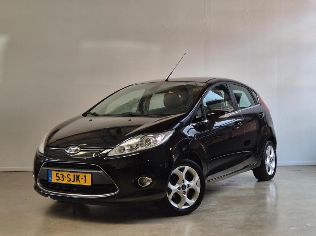 Ford Fiesta 1.25 titanium / keyless / cruisecontrol / nieuwe distriebutieri