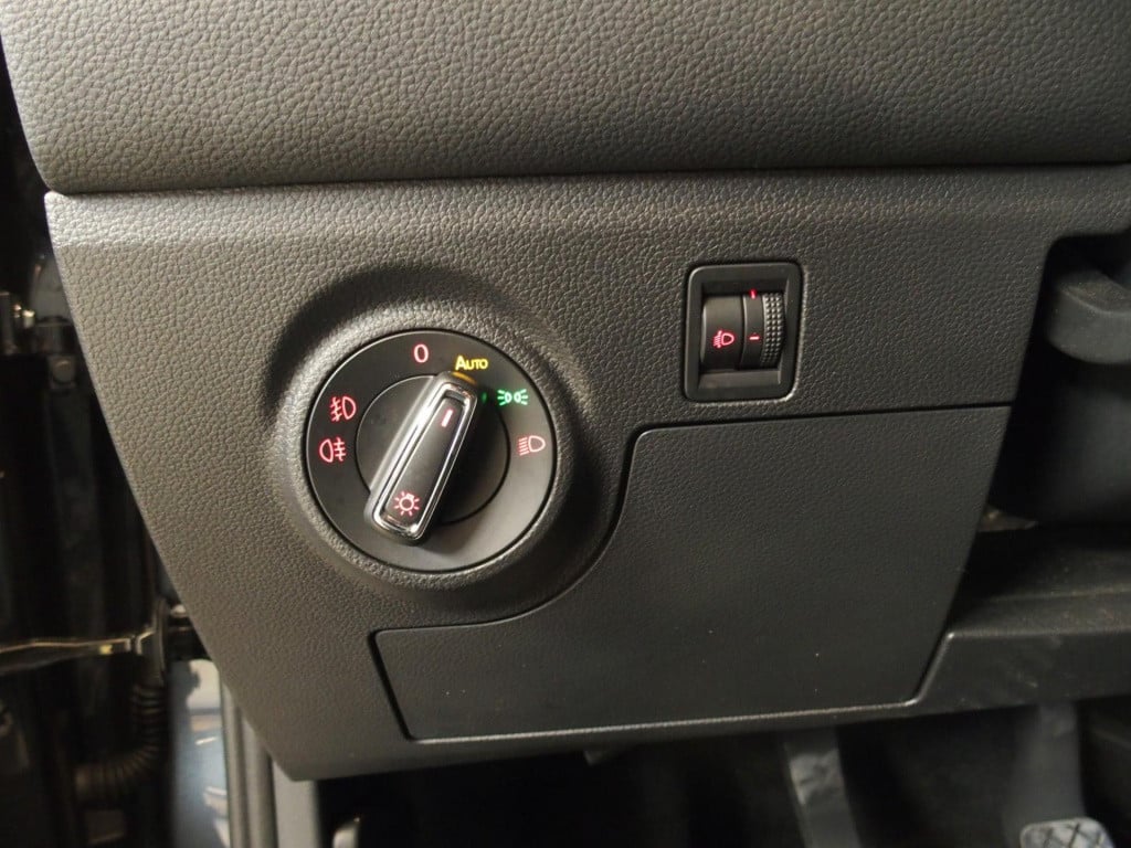 Seat Ibiza 1.0 tsi fr business intense nl auto, camera, appconnect, pdc, cr