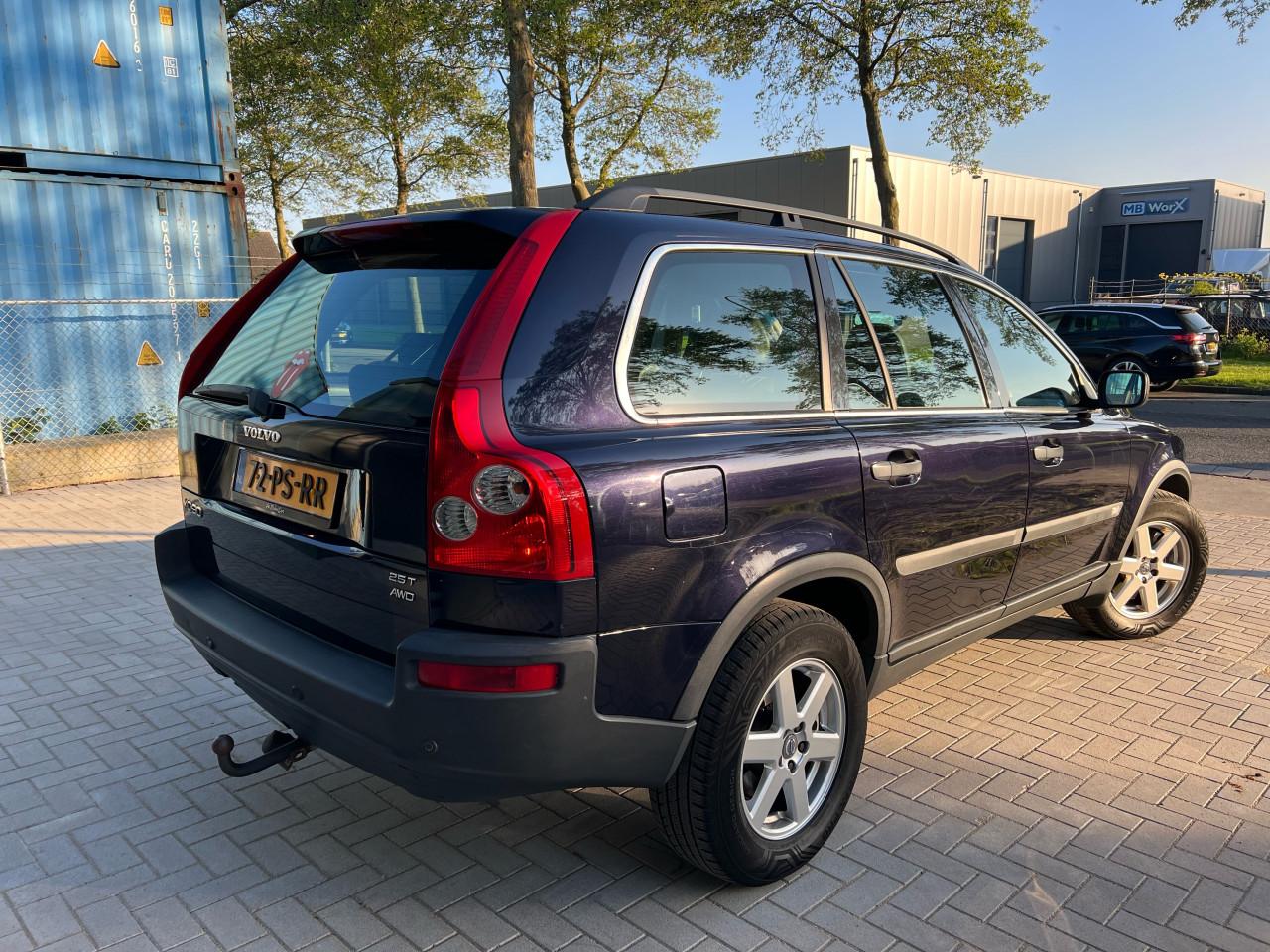 Volvo XC90 2.5T AWD 7 Zitter