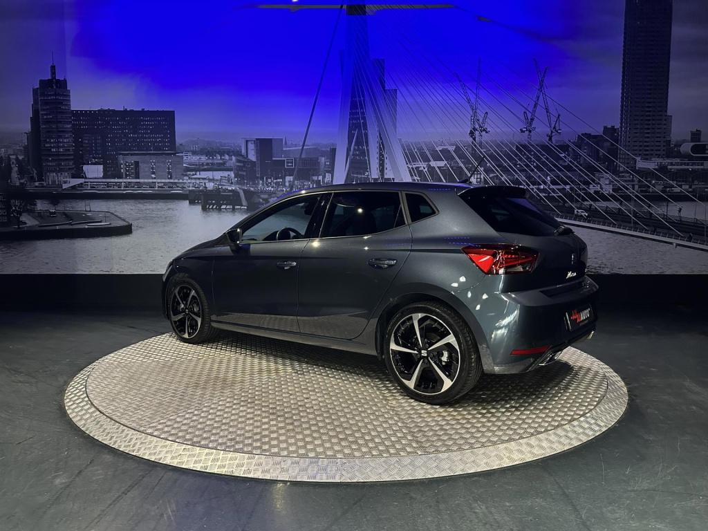 Seat Ibiza 1.0 ecotsi fr business connect *camera*keyless*winterpack*acc*le