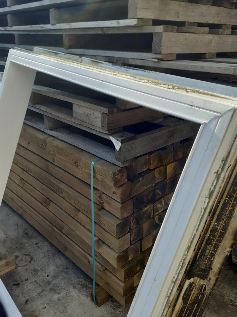 Gratis kunststof dakraam lichtkoepel 120 x 120  Gereserveerd