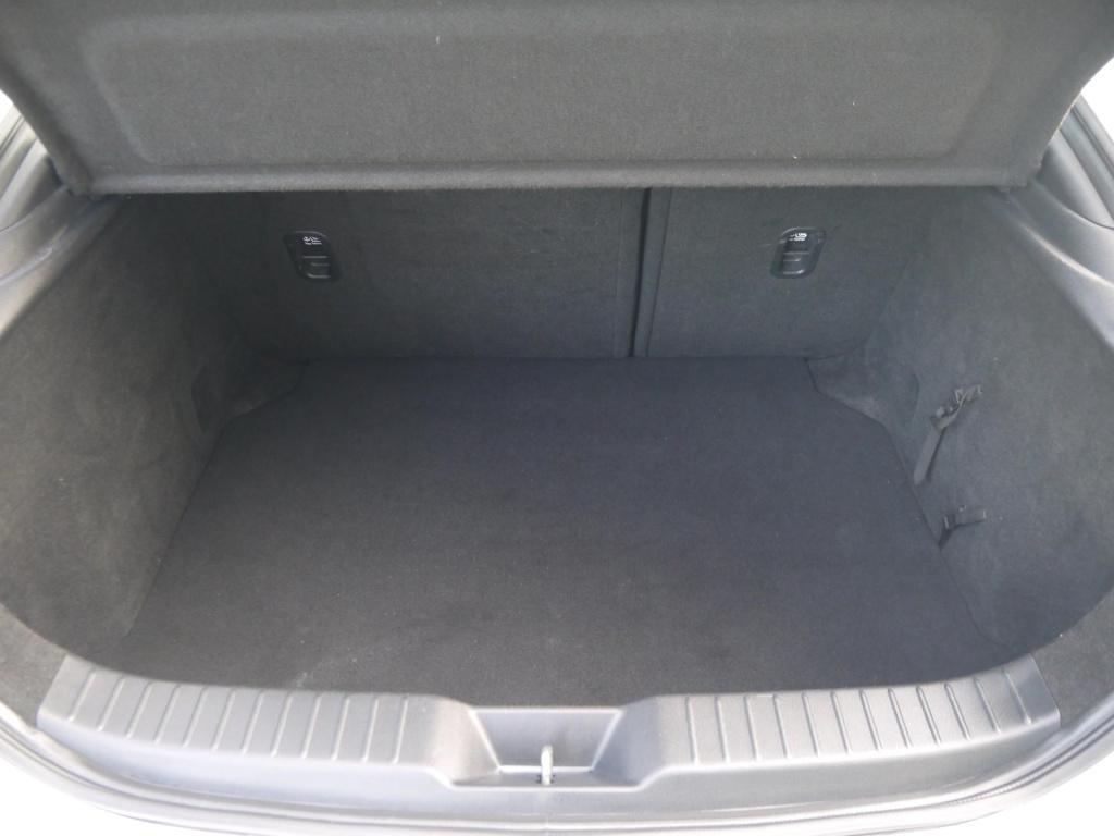 Mazda 3 2.0 e-skyactiv-x m hybrid 180 comfort met bose& leer|rijklaar