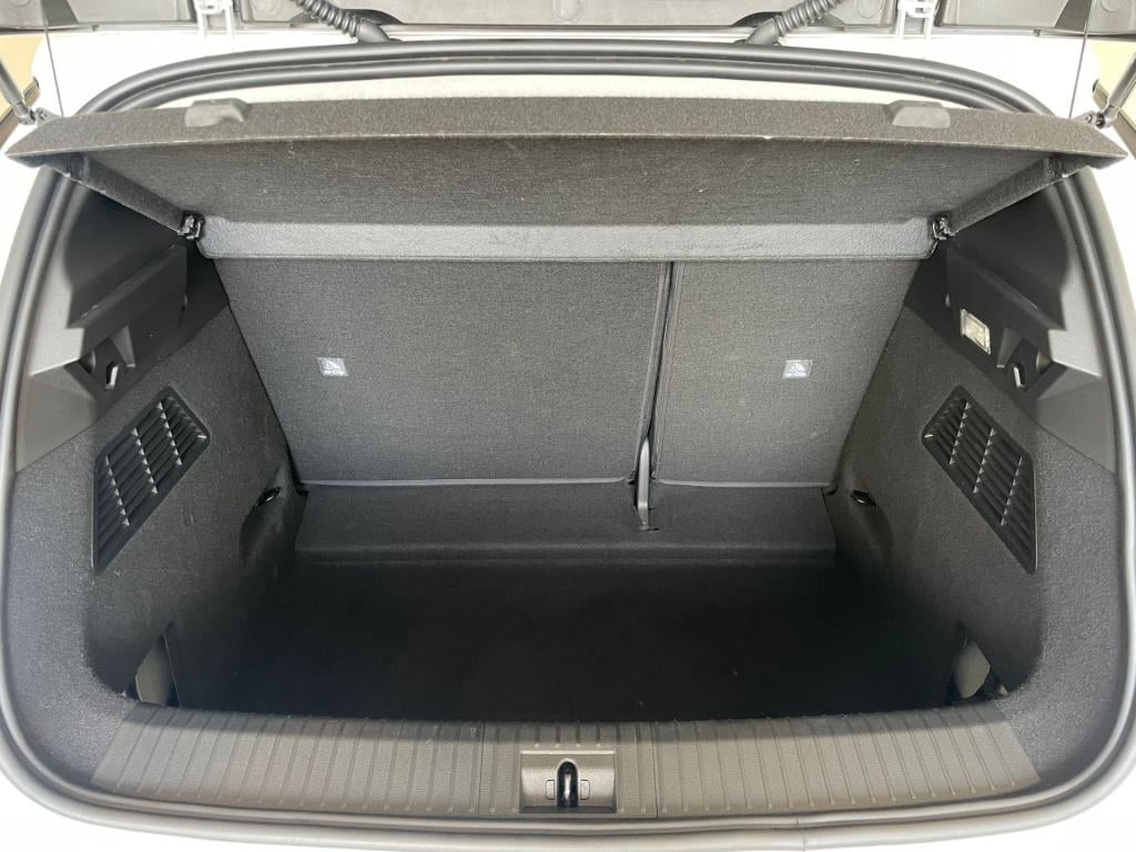 Renault Megane E-tech ev40 boost charge equilibre