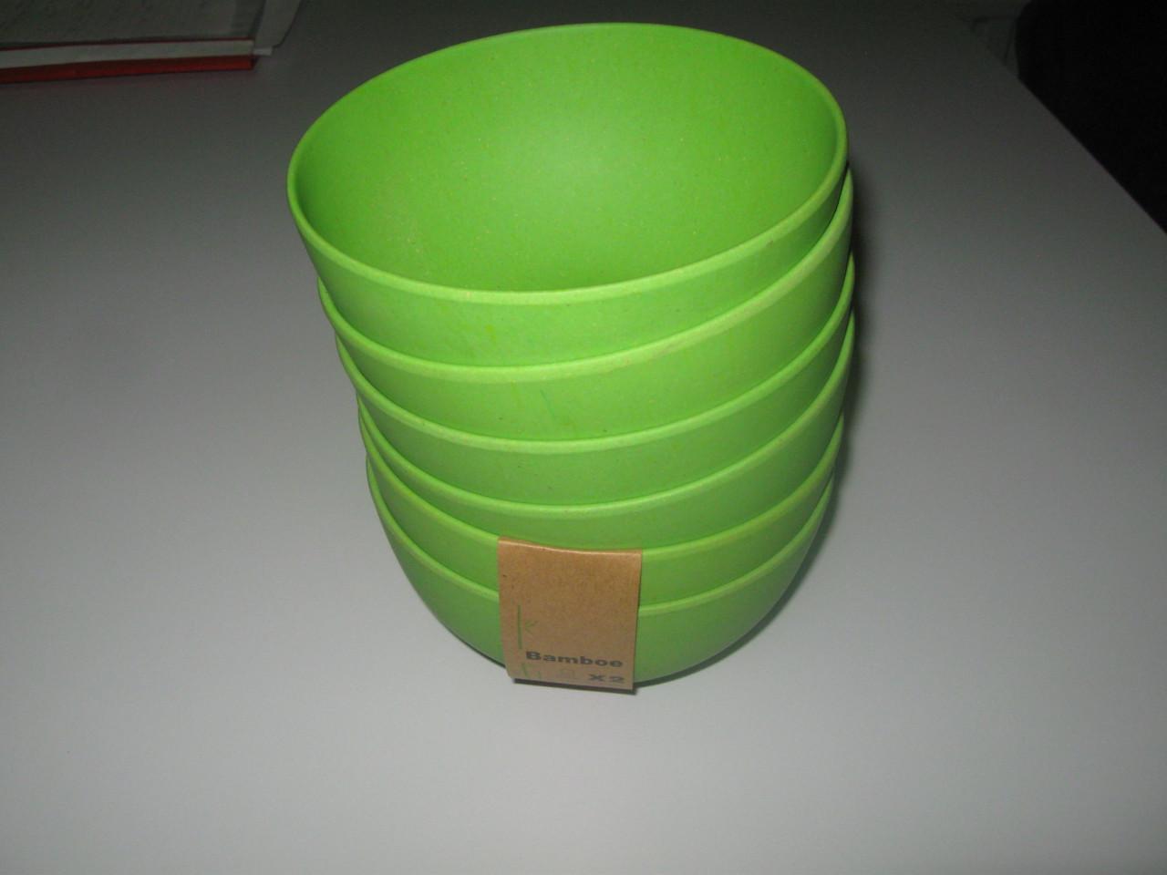 6 Kunststof schaaltjes