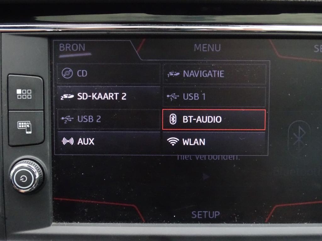 Seat Leon st 1.5 tsi fr business intense automaat | full led | pano | apple