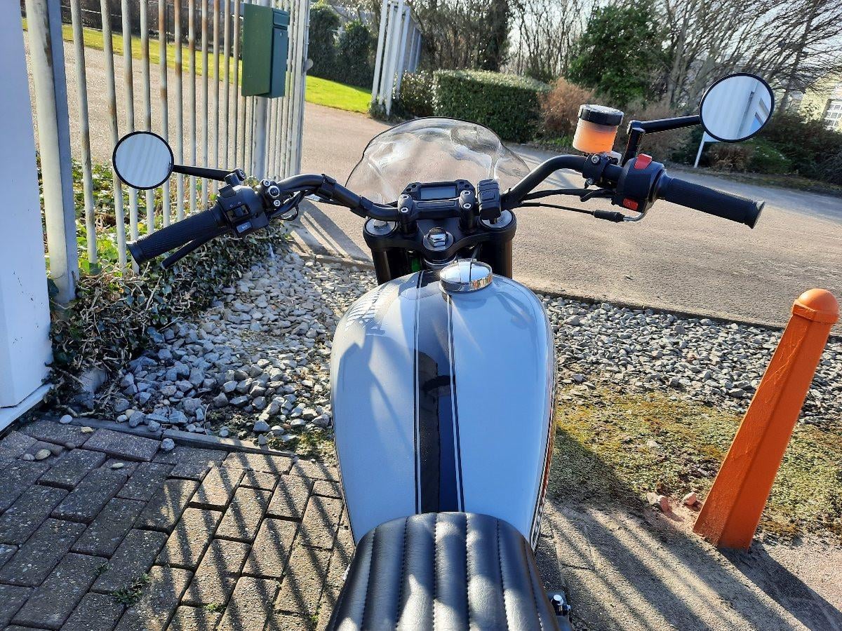 Bijna nieuwe Mash Dirt Track 650