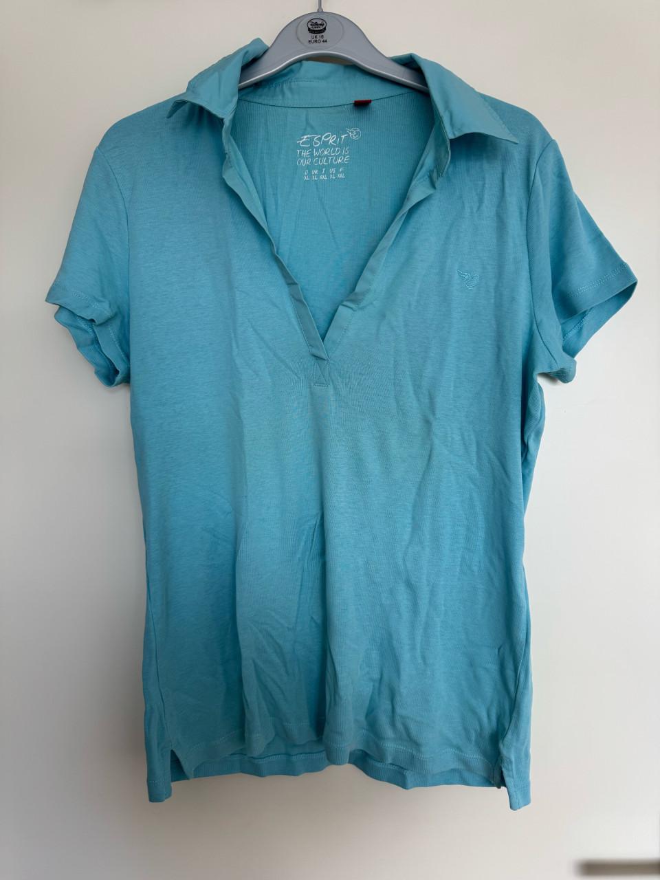 Lichtblauw shirt met korte mouwen van Esprit, maat XL