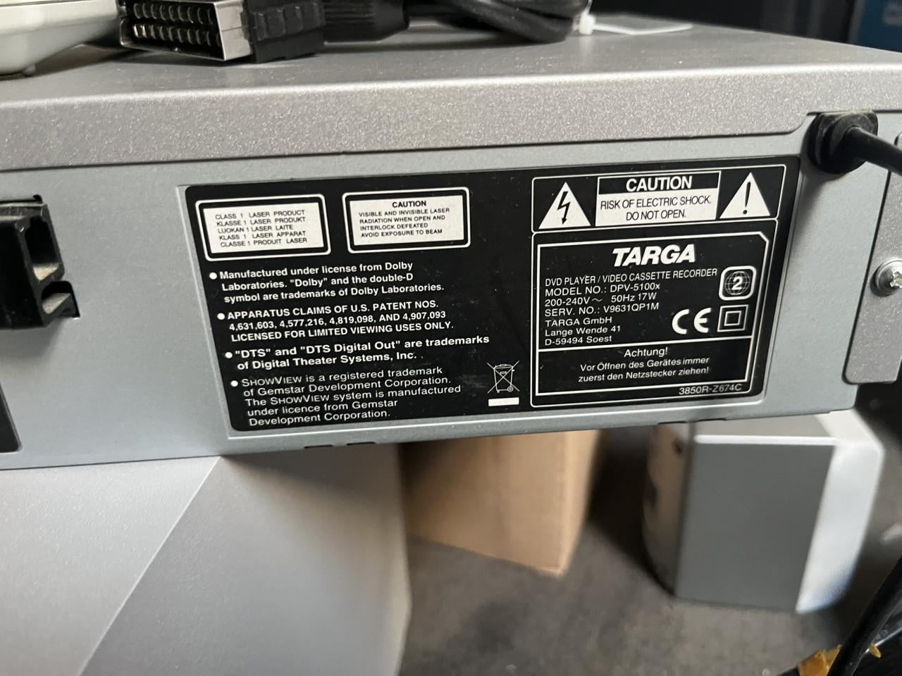 Targa DPV-5100x VHS-videorecorder