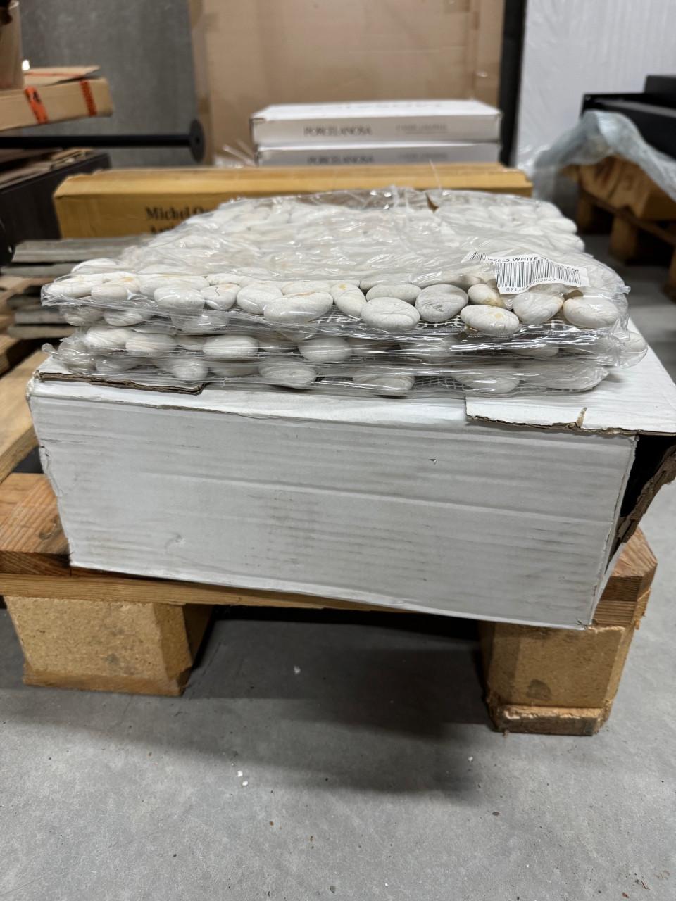 15 Matjes Natuursteen kiezels wit 30x30cm nieuw