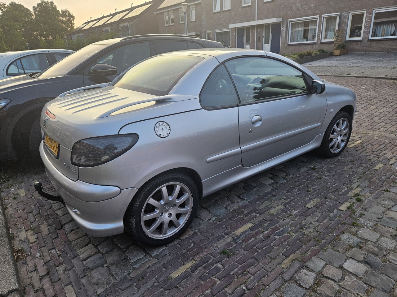 Peugeot 206 cabrio met slechts 125000 km
