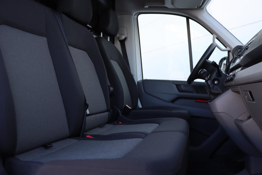Volkswagen Crafter 30 2.0 tdi l3h2 comfortline 140pk