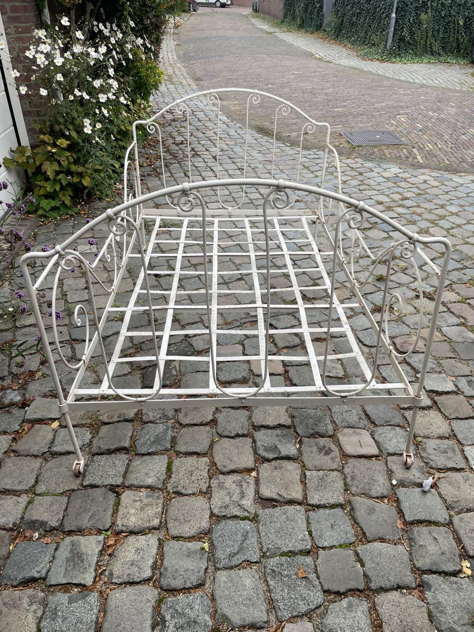 Bed 120x190 brocante ijzer