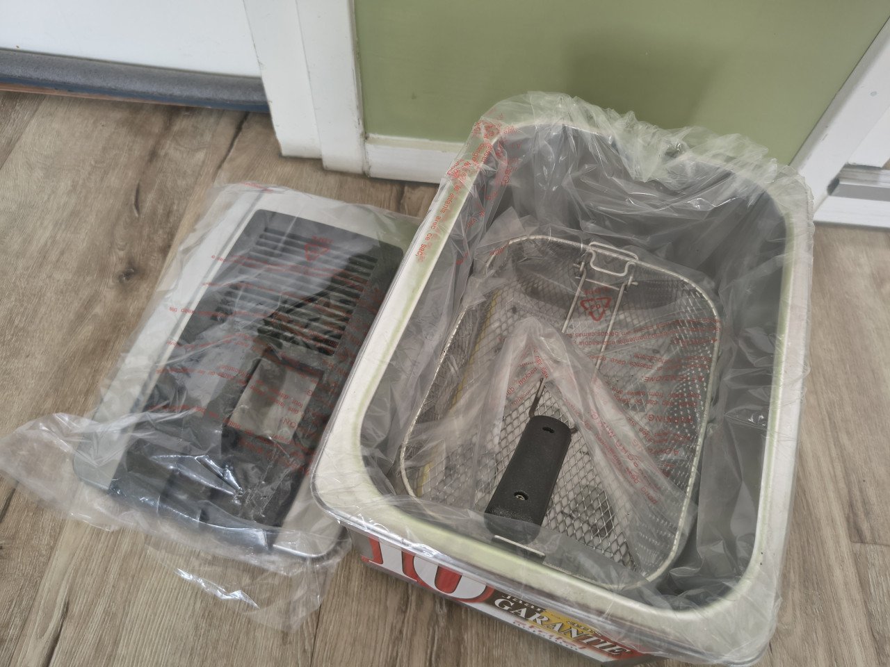 Nieuwe Fritel 4170 frituurpan, friteuse. Excl warmte element