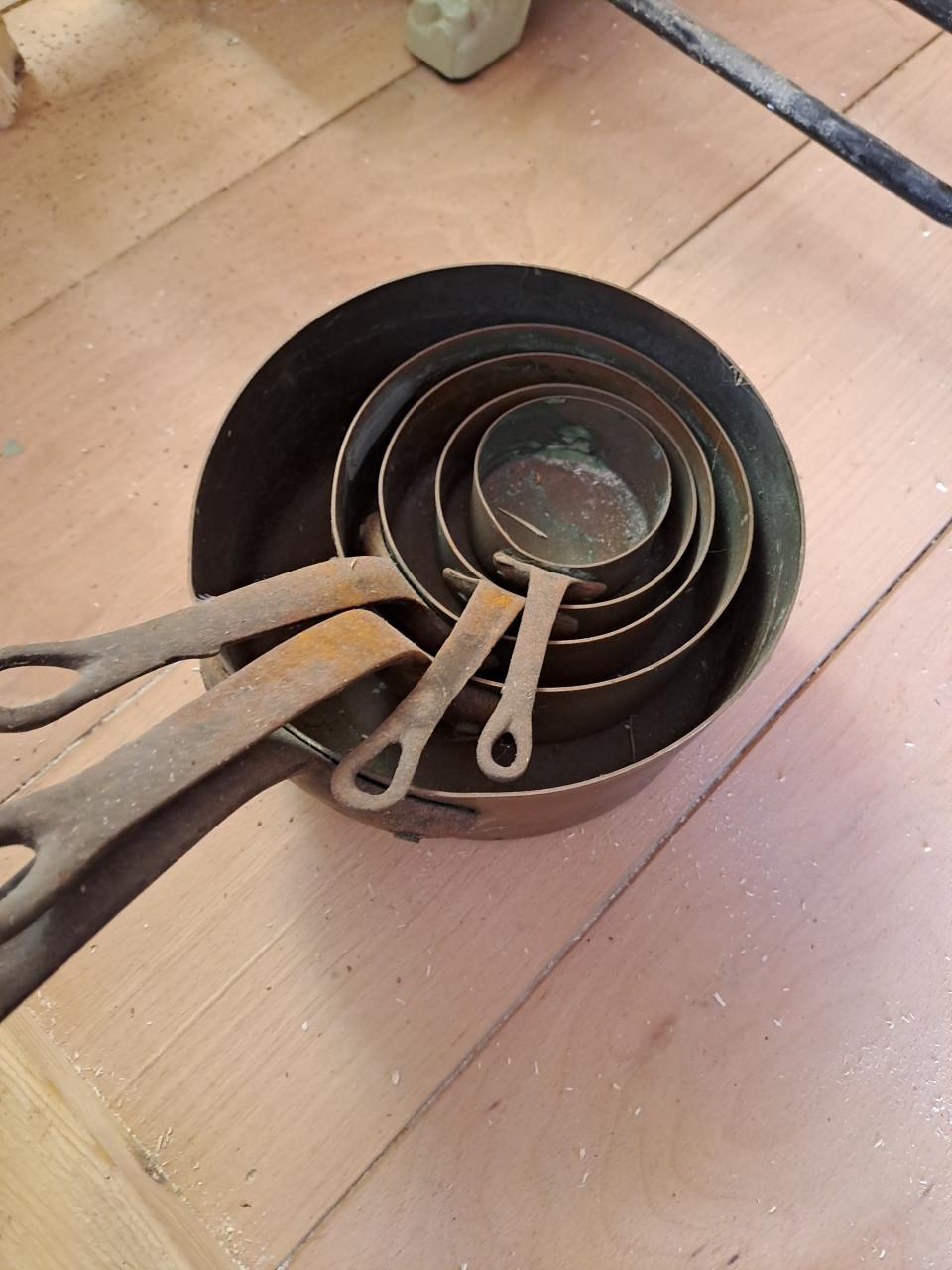 2 koperen steelpannensets
