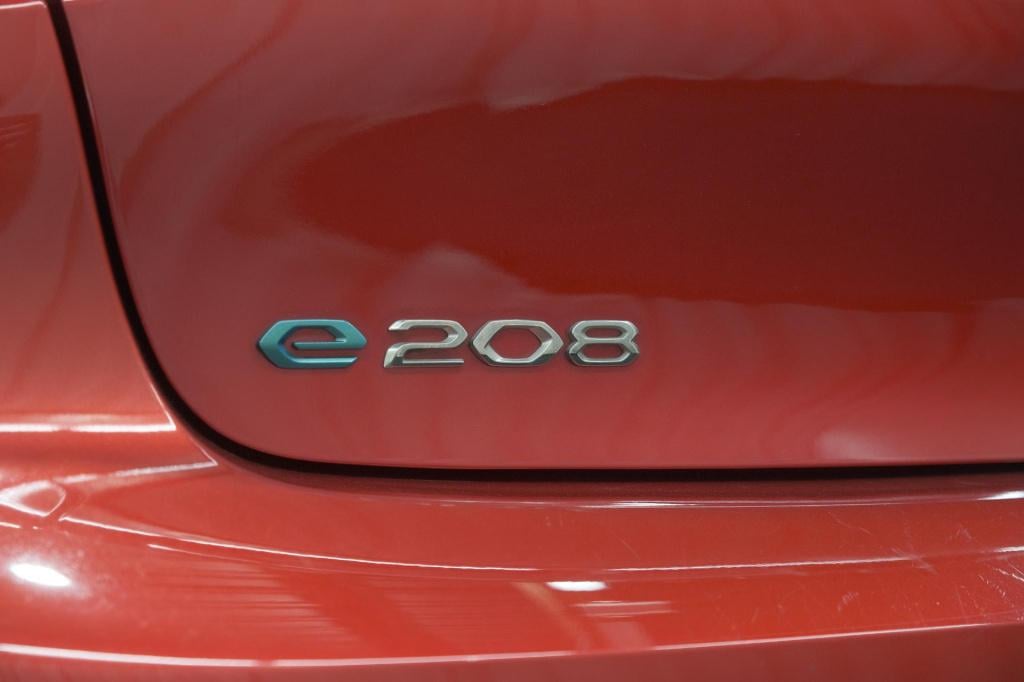 Peugeot 208 ev active pack 50 kwh | 92.5 % soh | navigatie | parkeersensore