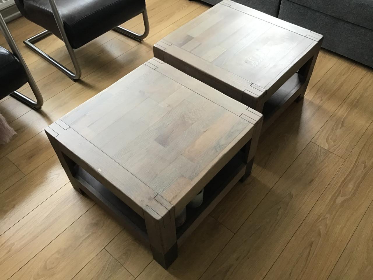 Deze tafeltjes zijn te koop