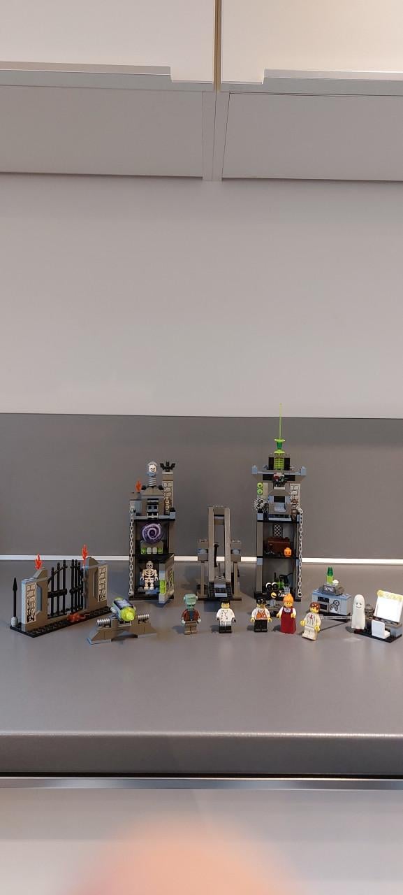 Lego 1382 Studios Laboratory