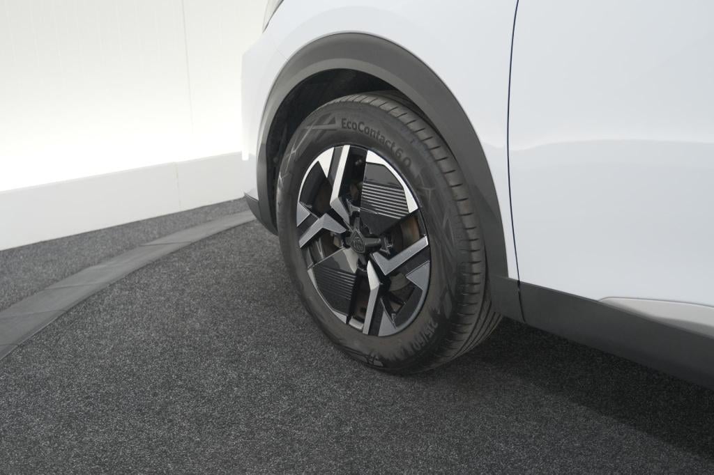 Peugeot 2008 puretech 100 allure | camera | navigatie | parkeersensoren | a