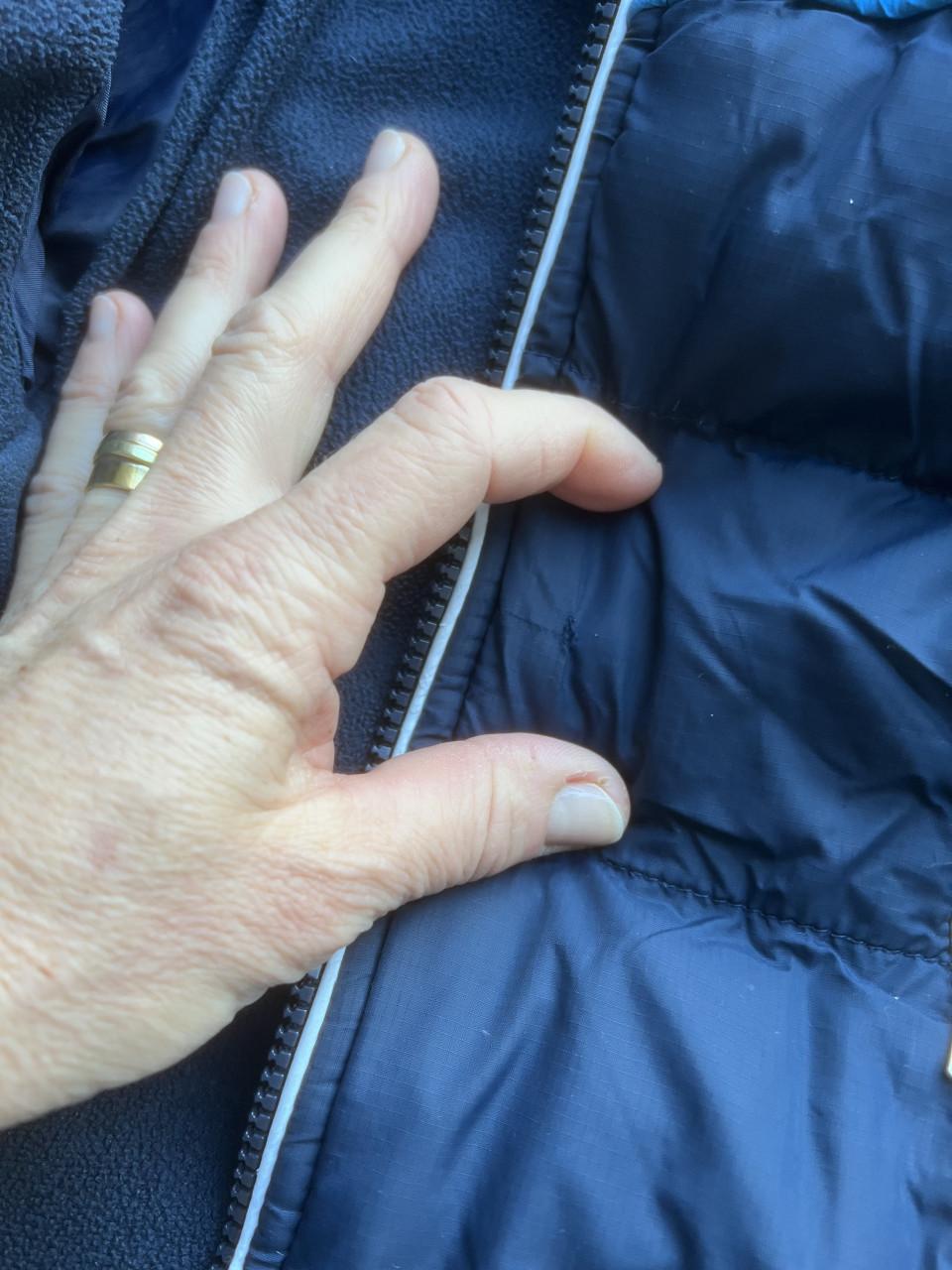 Twee winterjassen maat 104