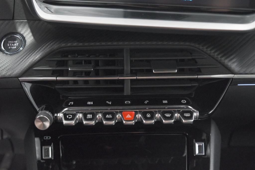Peugeot 208 puretech 100 gt | camera | apple carplay | parkeersensoren | na